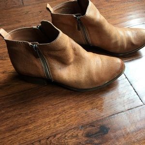 Lucky size 9 booties